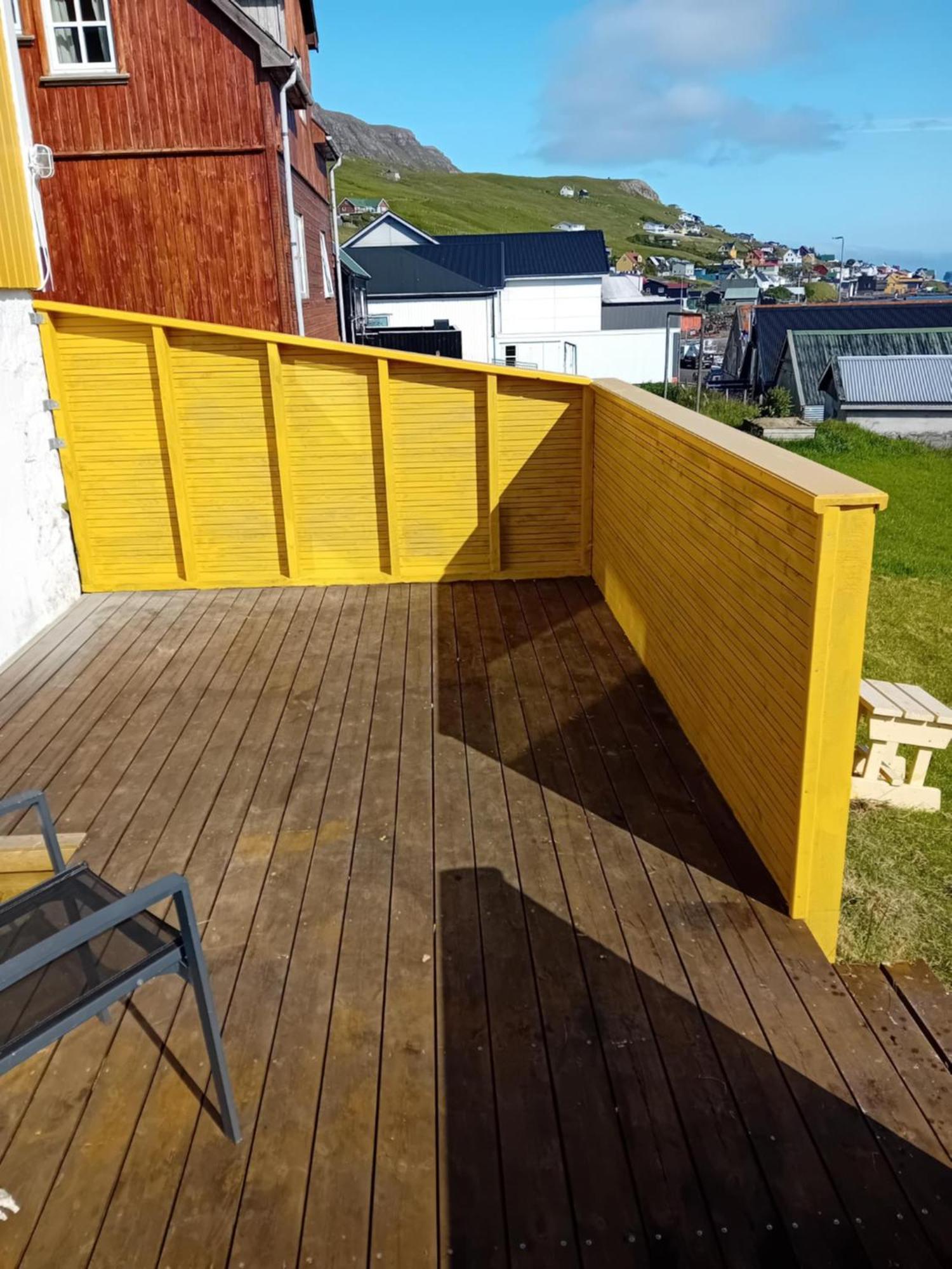 Вілла Det Lille Gule Hus Trongisvagur Екстер'єр фото